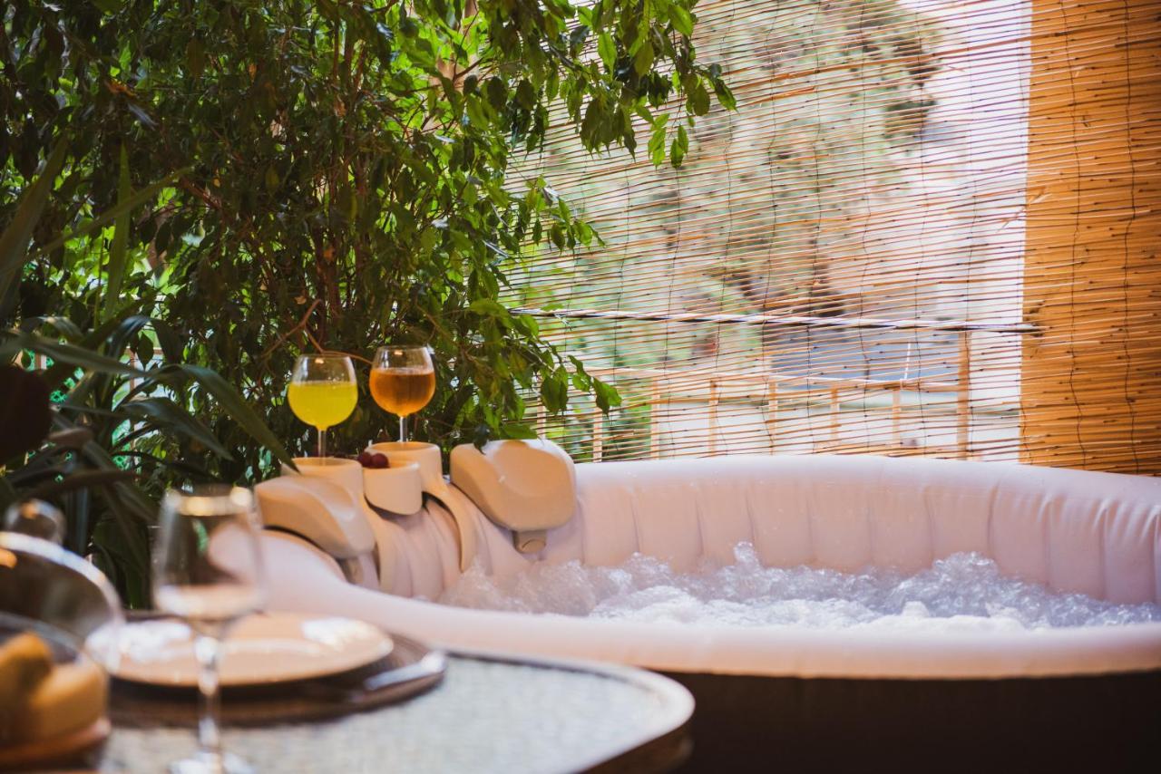 Luxury Katrinas Apartment With Outdoor Jacuzzi Corfu  Ngoại thất bức ảnh